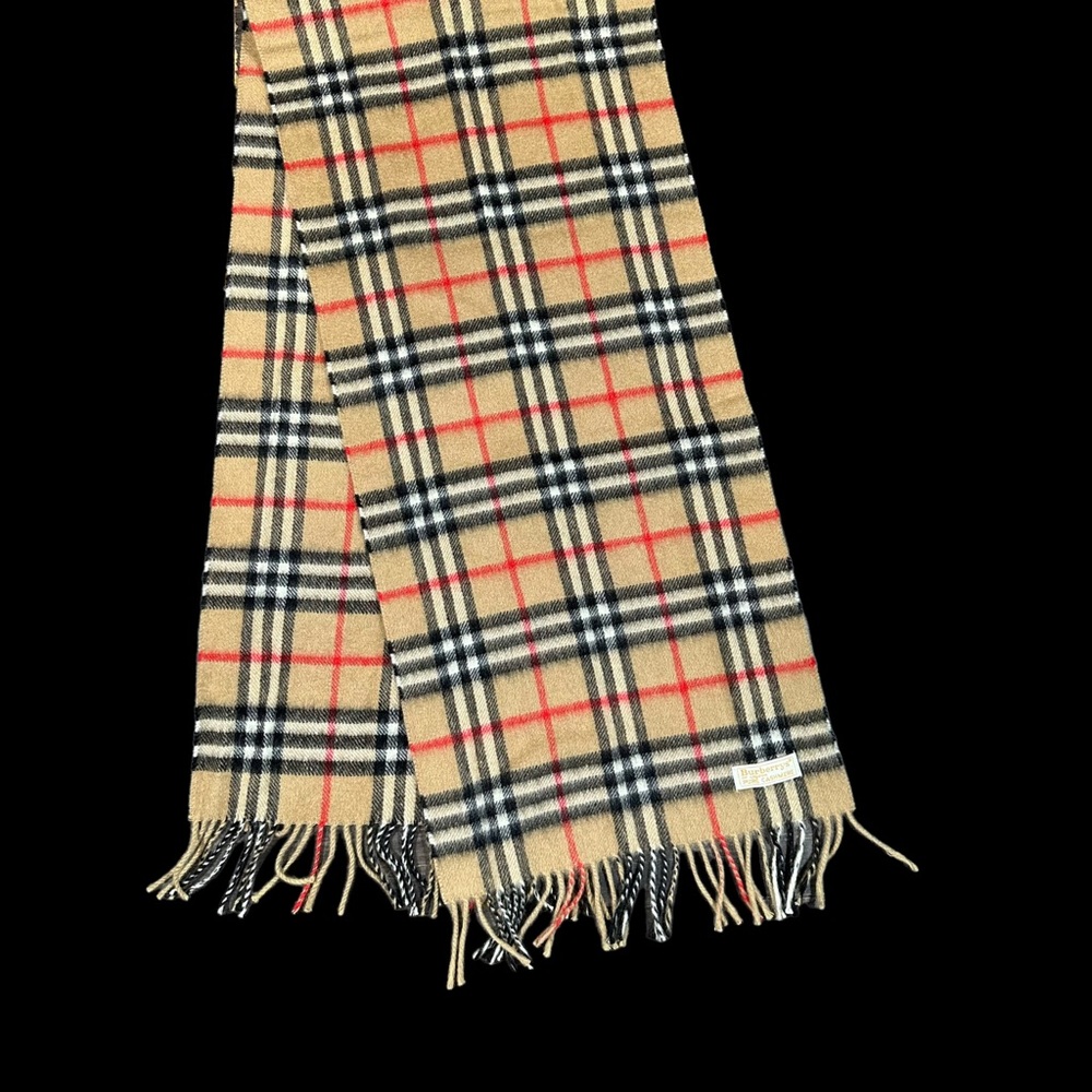 Burberry Pure Cashmere Scarf Made in London